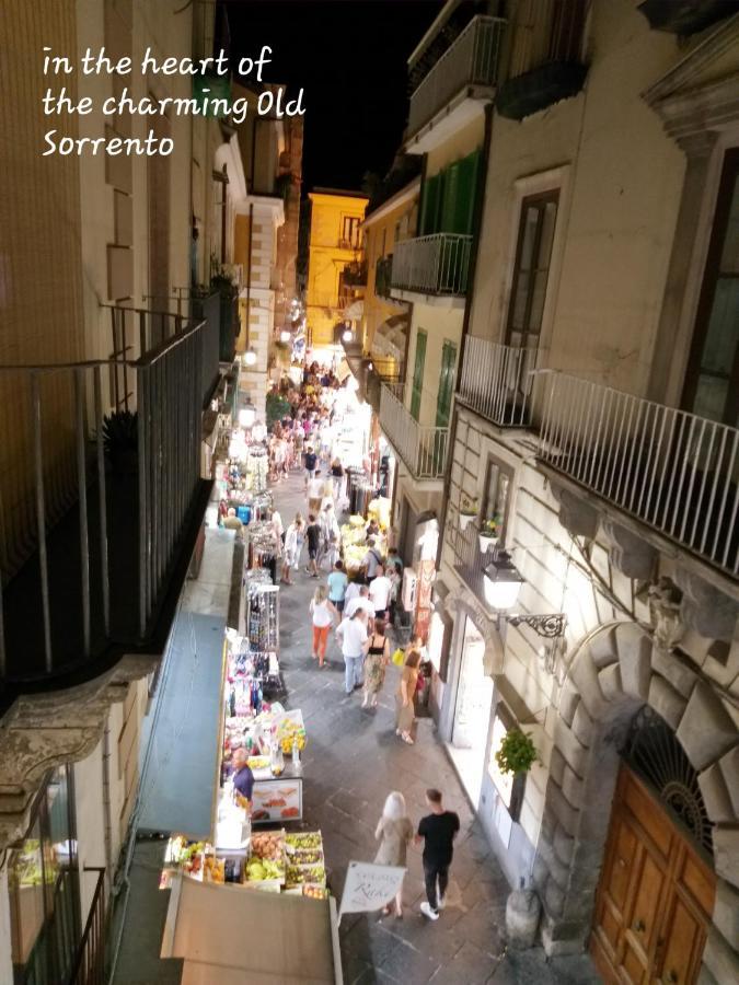 Ferienwohnung Sorrento City Center Atmosphere Exterior foto