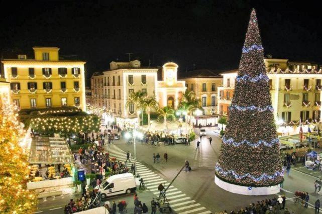 Sorrento City Center Atmosphere Exterior foto